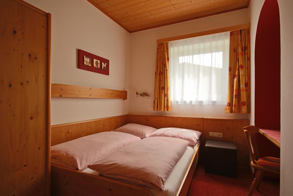 Pension Riedlsperger Saalbach-Hinterglemm Chambre photo