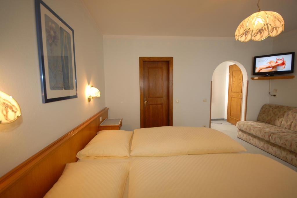 Pension Riedlsperger Saalbach-Hinterglemm Chambre photo