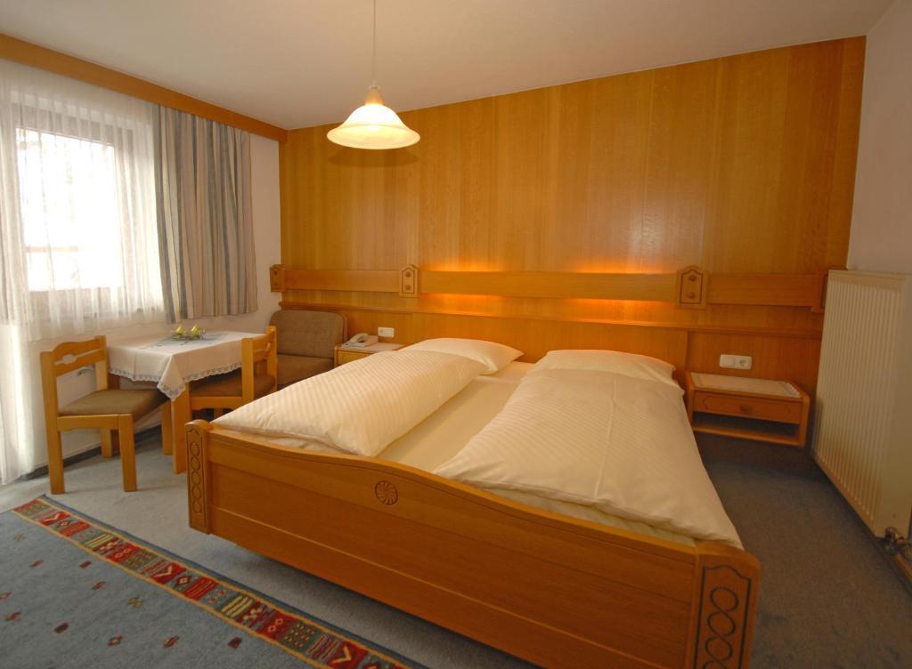 Pension Riedlsperger Saalbach-Hinterglemm Chambre photo
