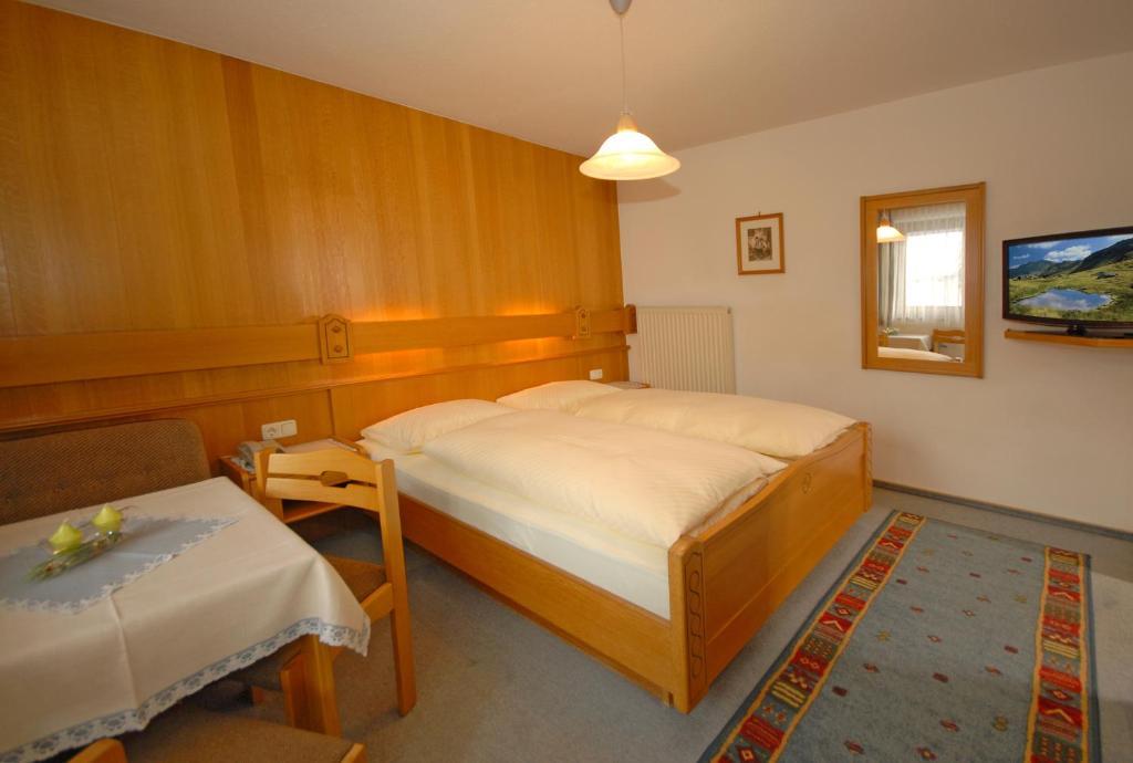 Pension Riedlsperger Saalbach-Hinterglemm Chambre photo
