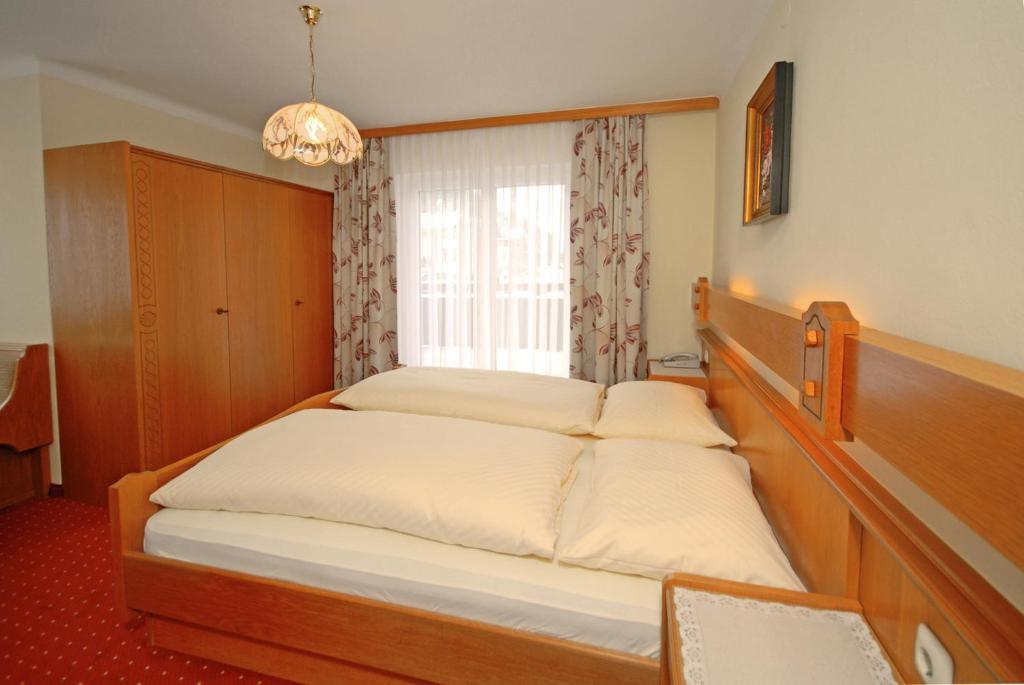 Pension Riedlsperger Saalbach-Hinterglemm Chambre photo