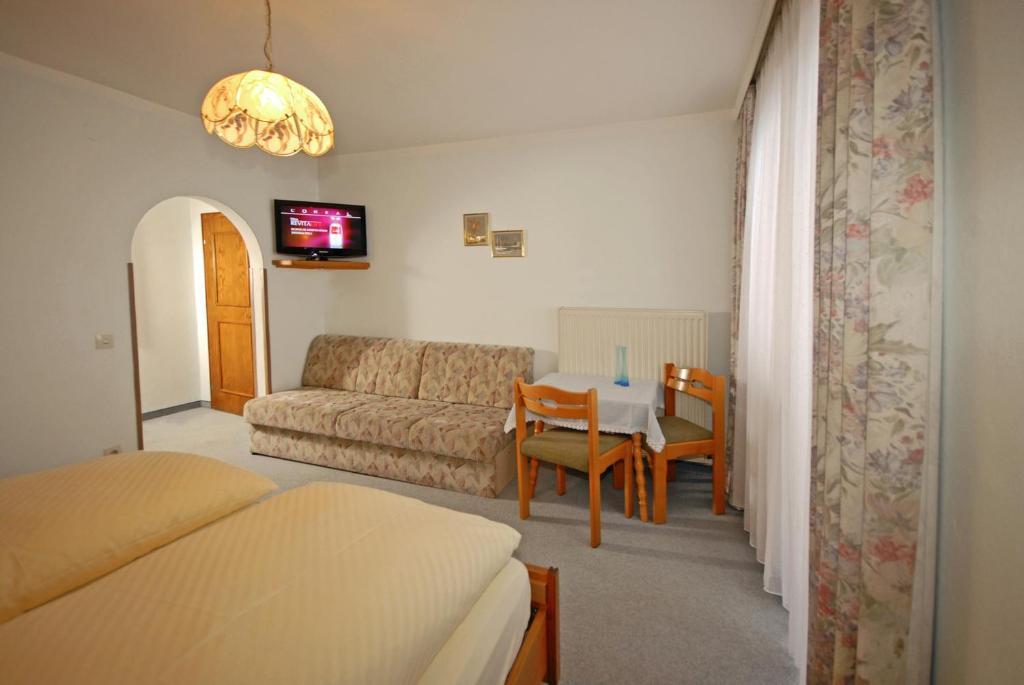 Pension Riedlsperger Saalbach-Hinterglemm Chambre photo